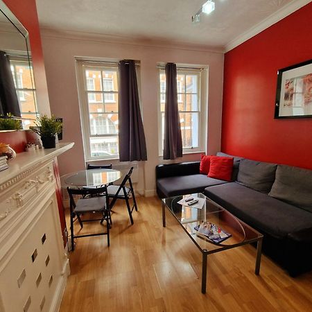 Апартаменти Cozy Flat, 5 Minute Walk To Oxford Circus Лондон Екстер'єр фото