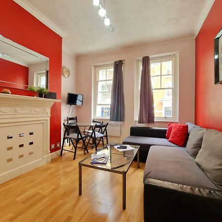 Апартаменти Cozy Flat, 5 Minute Walk To Oxford Circus Лондон Екстер'єр фото