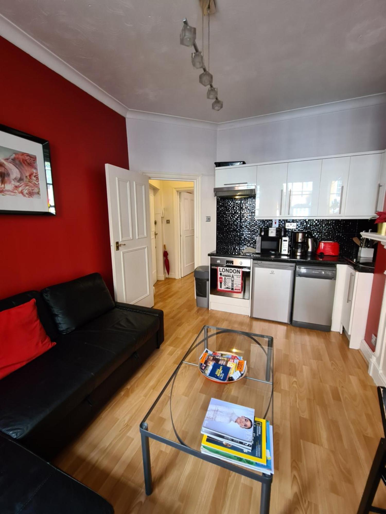 Апартаменти Cozy Flat, 5 Minute Walk To Oxford Circus Лондон Екстер'єр фото